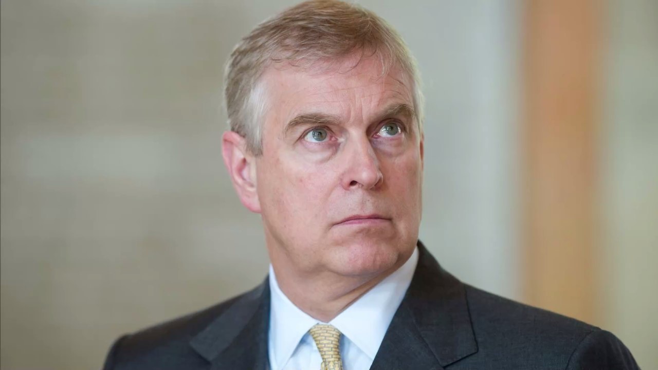 Royal-Skandal: Prinz Andrew verpasst beinahe Familien-Urlaub wegen Epstein-Party