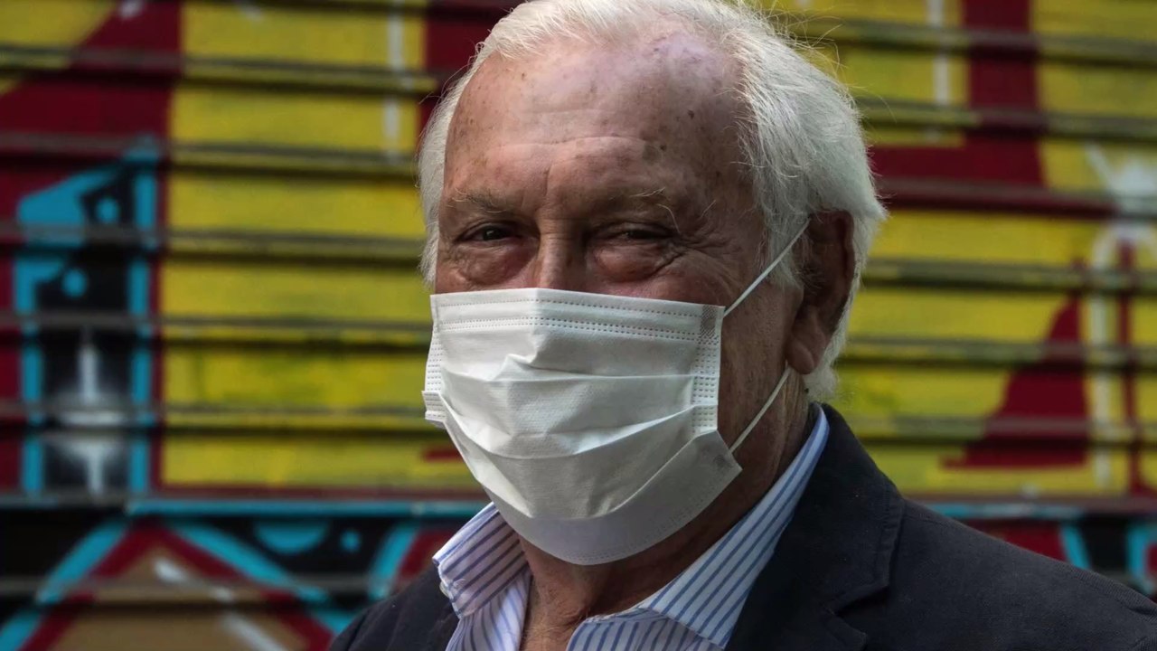 Corona-Krise: Experten warnen vor 'unkontrolliertem Wiederaufflammen' im Januar