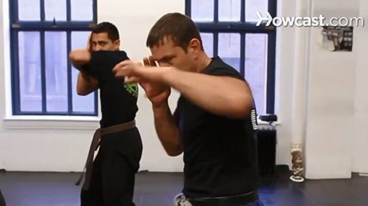 Krav Maga: Wie führt man einen perfekten Ellenbogenschlag aus?