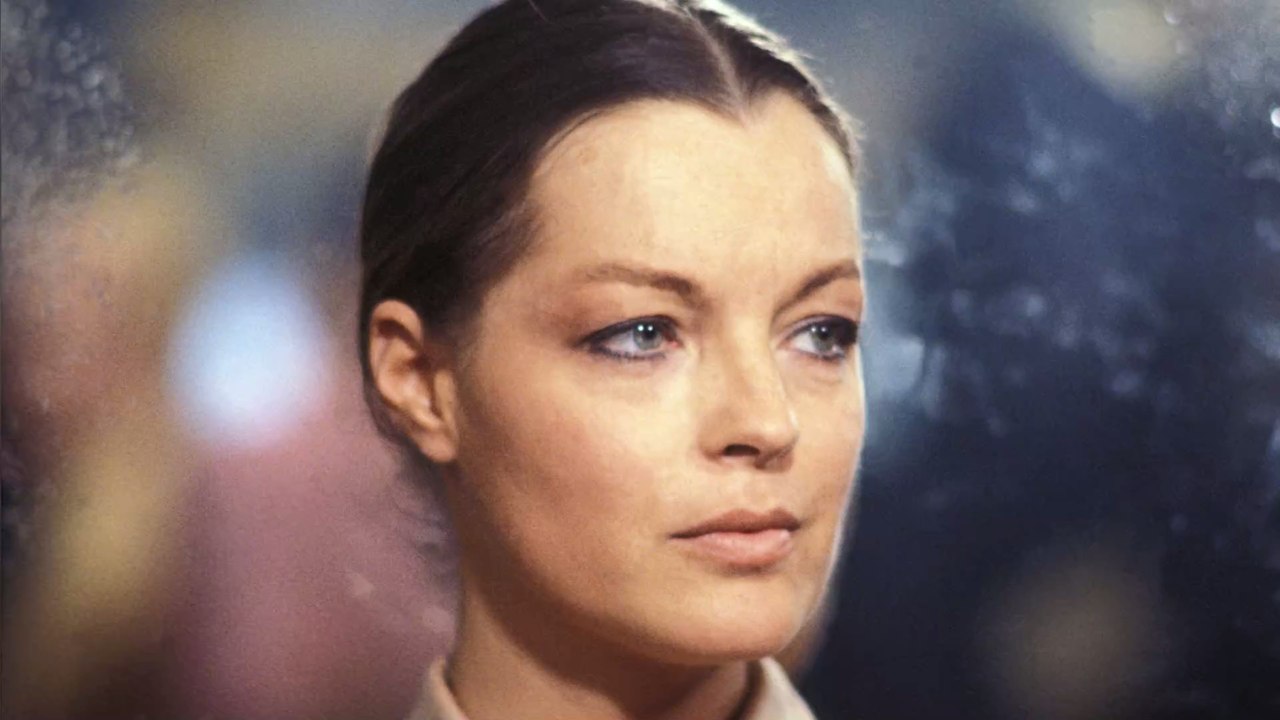"ich weine nicht": so reagiert romy schneiders tochter auf den tod ihrer mutter