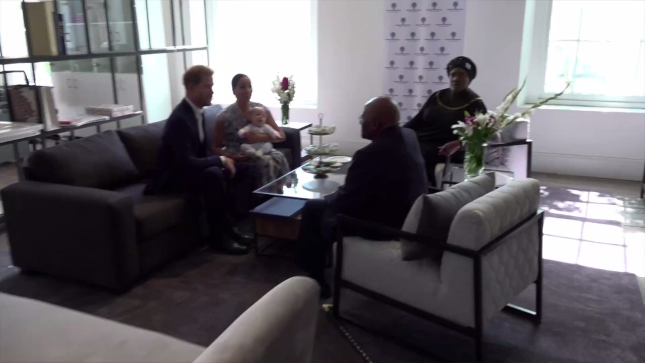 Harry und Meghan: Die wahre Bedeutung von ihrem Babybauch-Foto