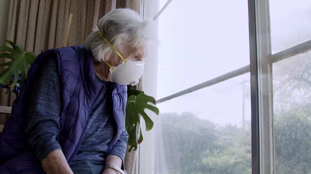 Altenheimbewohner bekommen zweite Impfdosis – und infizieren sich mit britischer Coronavariante