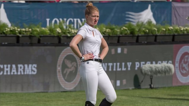 Bill Gates' Tochter scherzt über ihre Impfung: Keinen Chip implantiert!