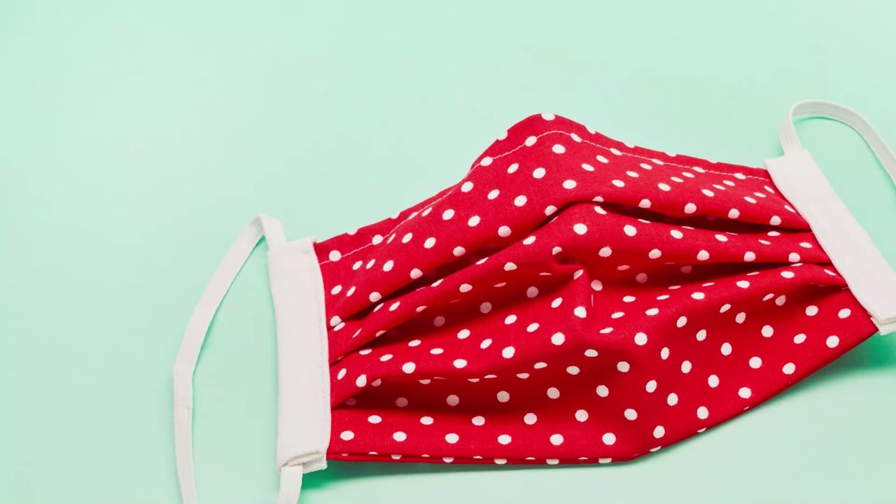 Leidest du auch unter 'Maskne'? So bekommst du die unbeliebte Nebenwirkung des alltäglichen Maskentragens in den Griff