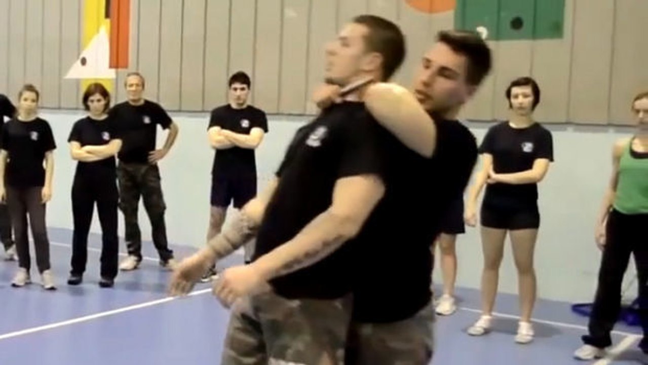 Krav Maga: Wie verteidigt man sich gegen eine Geiselnahme mit Messer?