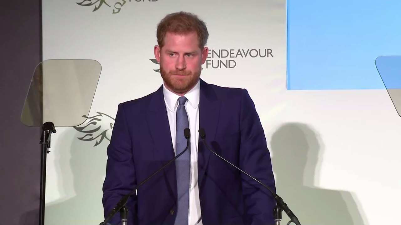 "Muss die Werte der Familie wahren": Die Queen spricht Tacheles mit Enkel Harry