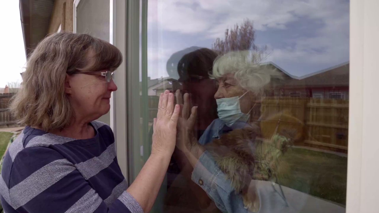 17-Jährige bietet Corona-Hilfe an: Fake-Onlineshop gegen häusliche Gewalt