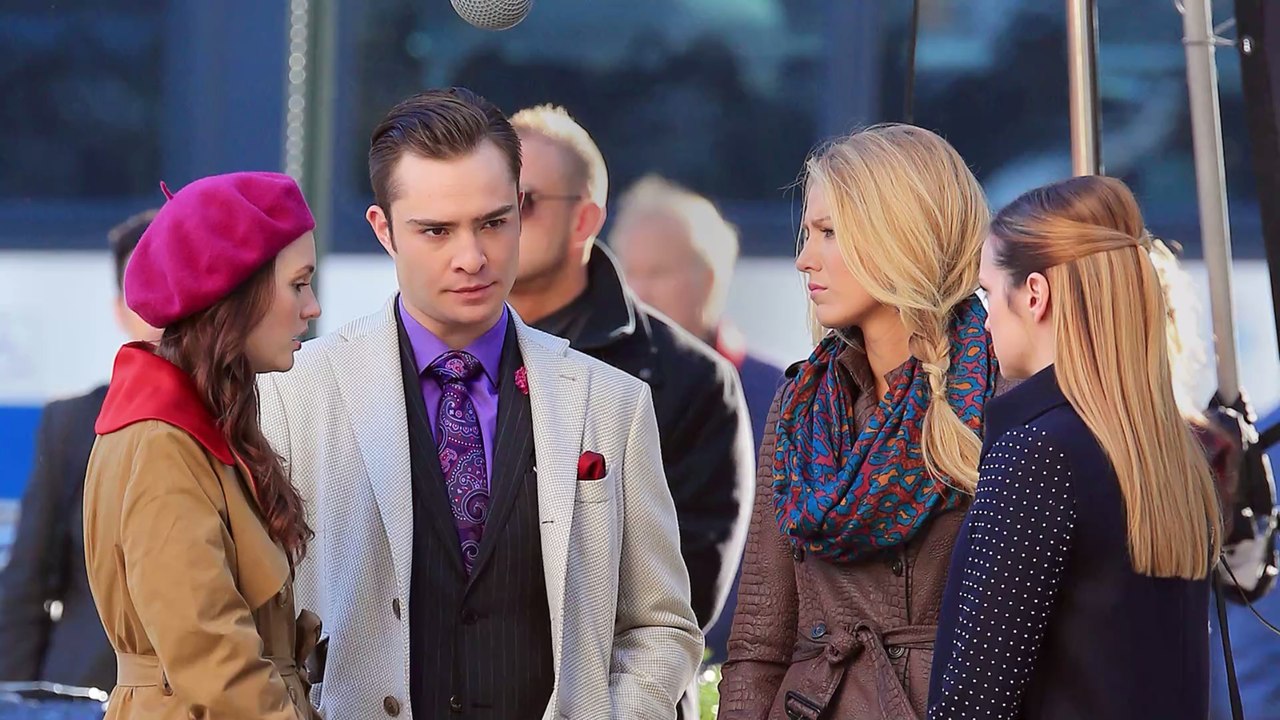 Ist die Identität des Gossip Girls schon in der ersten Folge offensichtlich?