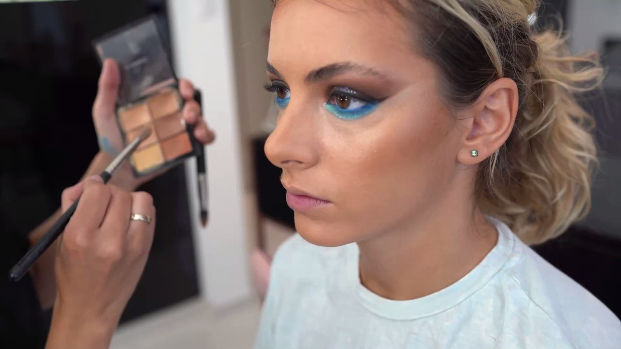 'Tantouring': Ganz ohne Make-up! Wie funktioniert Contouring mit Selbstbräuner?