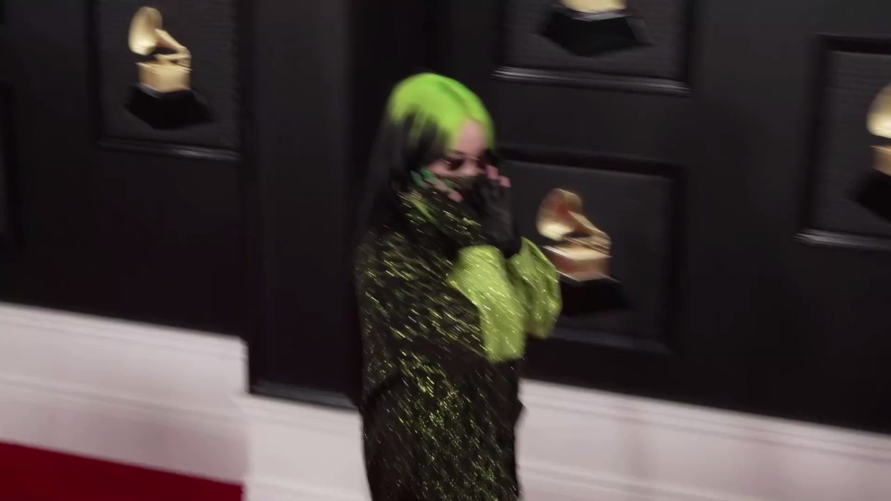 Billie Eilish 2.0: Mit aufreizenden Fotos setzt sie ein klares Zeichen im Kampf gegen Hater