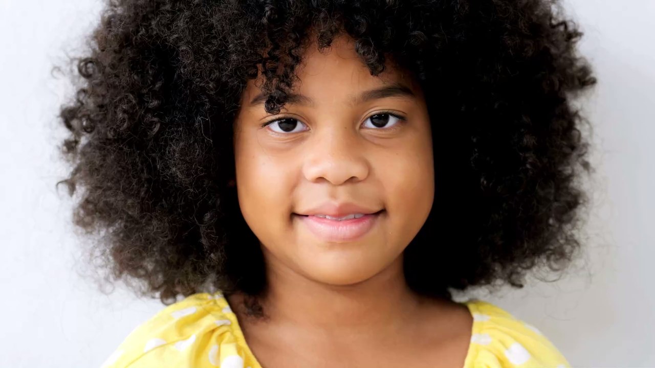 Schmerzen beim Zähneputzen: Antibiotika führen bei Kindern zu Kreidezähnen