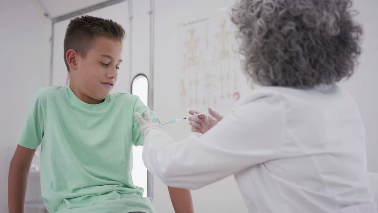 Impfung bei Kindern: Diese Nebenwirkungen können bei ihnen auftreten