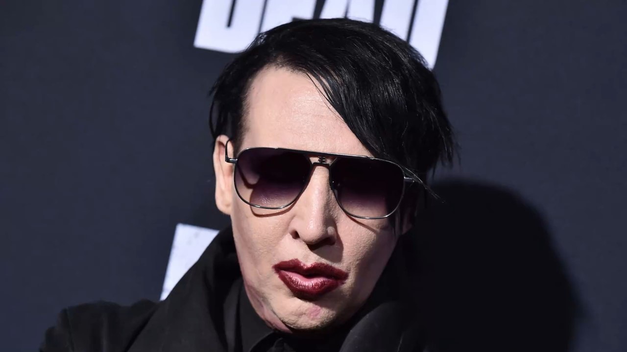 Marilyn Manson: Nach Haftbefehl liefert er sich endlich der Polizei aus