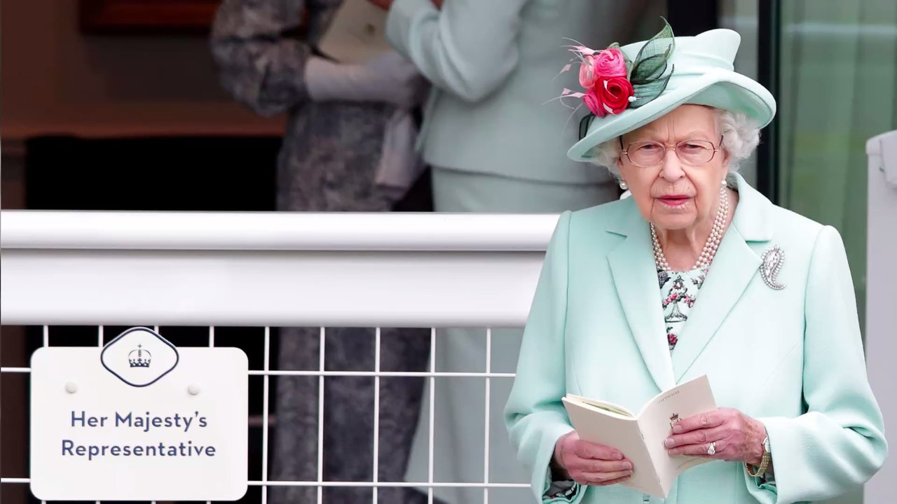Queen Elizabeth: Jetzt geht sie mit Anwälten gegen Harry und Meghan vor