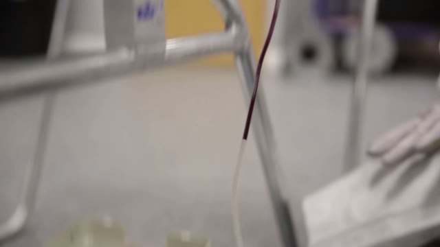 Weitergabe durch Blut: Darf ich nach der Corona-Impfung zur Blutspende?