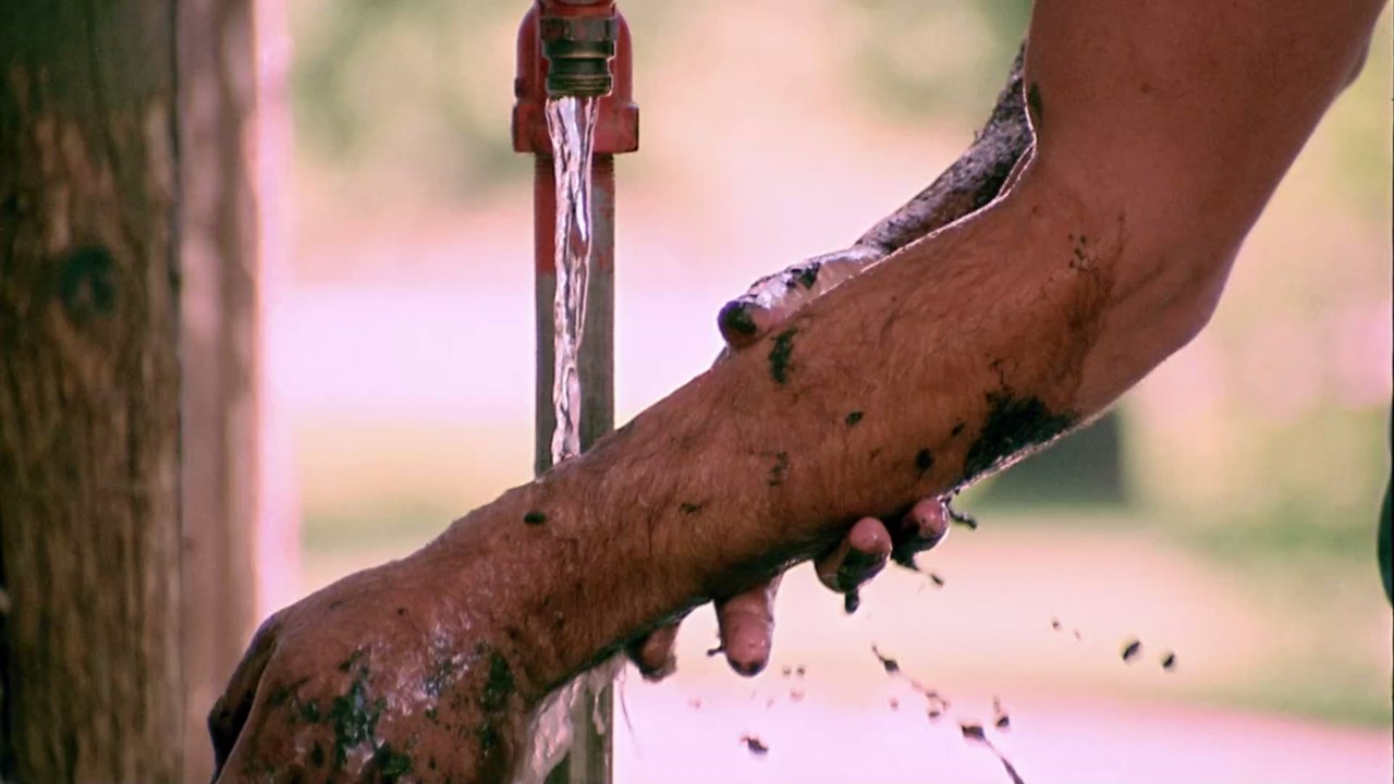 So vermeidest du einen schlecht riechenden Bauchnabel