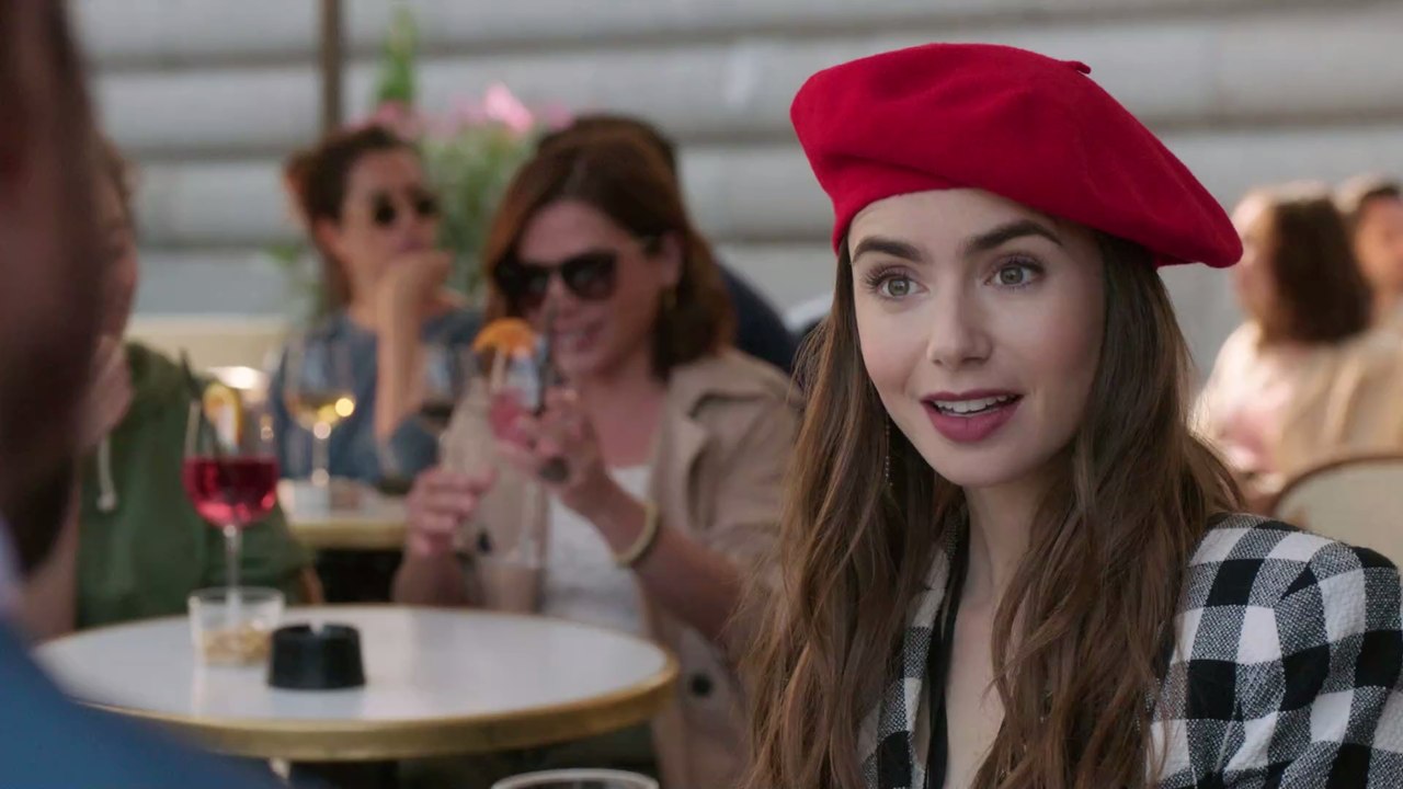 'Emily in Paris': So laufen die Dreharbeiten in Paris wirklich ab