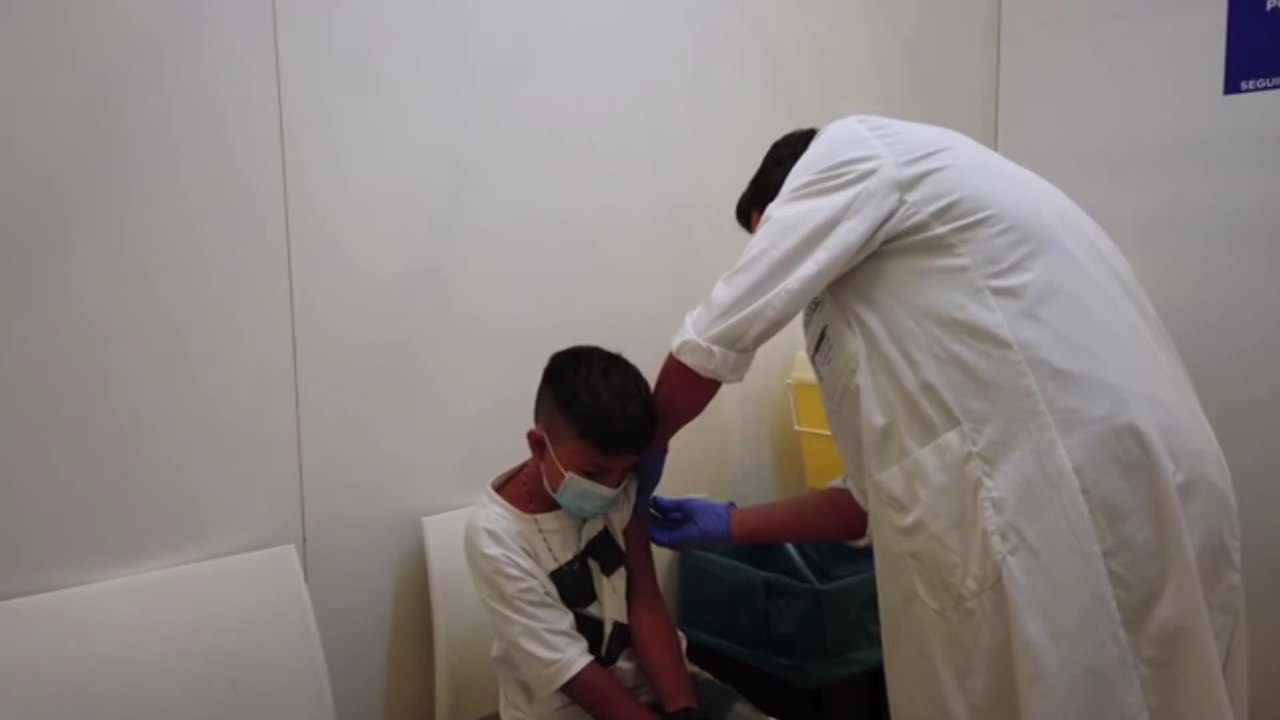 Corona: Erstes EU-Land führt Impfpflicht ein