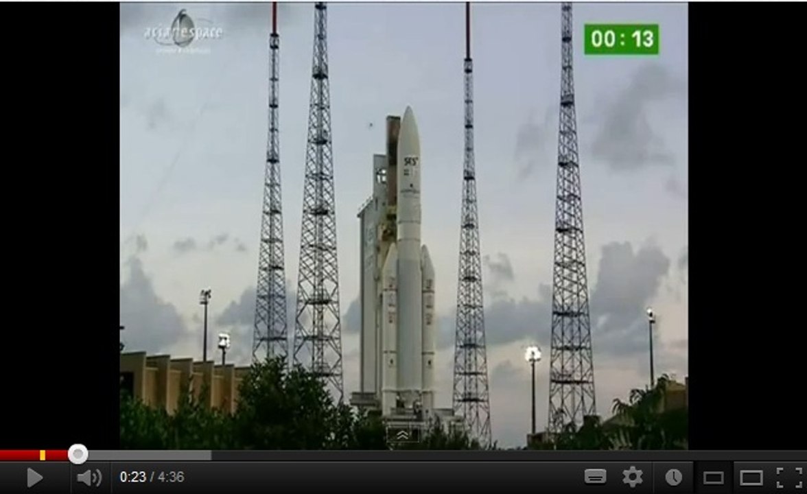 Vidéo : la fusée Ariane 5 met deux nouveaux satellites en orbite