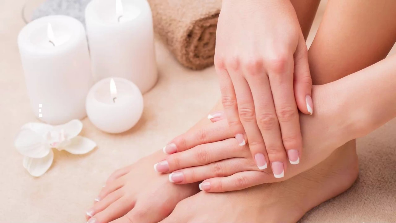 Zu hoher Cholesterin-Wert: So könnt ihr die Warnzeichen an euren Füßen erkennen