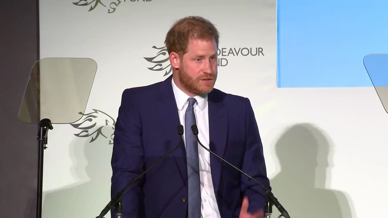 Katie Couric über Prinz Harry: 'Er roch nach Alkohol und Zigaretten'