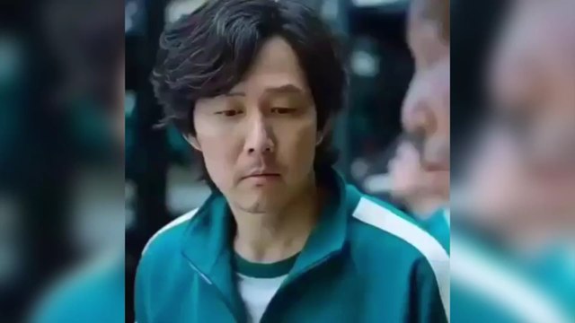 Dalgona von Squid Game : Mit diesem einfachen Rezept könnt ihr die Karamellplatten schnell selbst machen