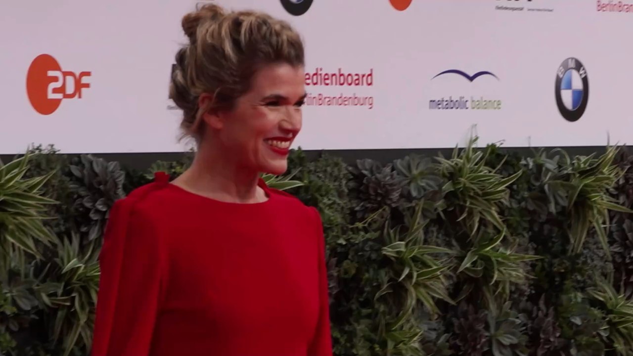 Anke Engelke regt sich über Fleischersatz auf: 'Vegane Wurst ist total bescheuert!'