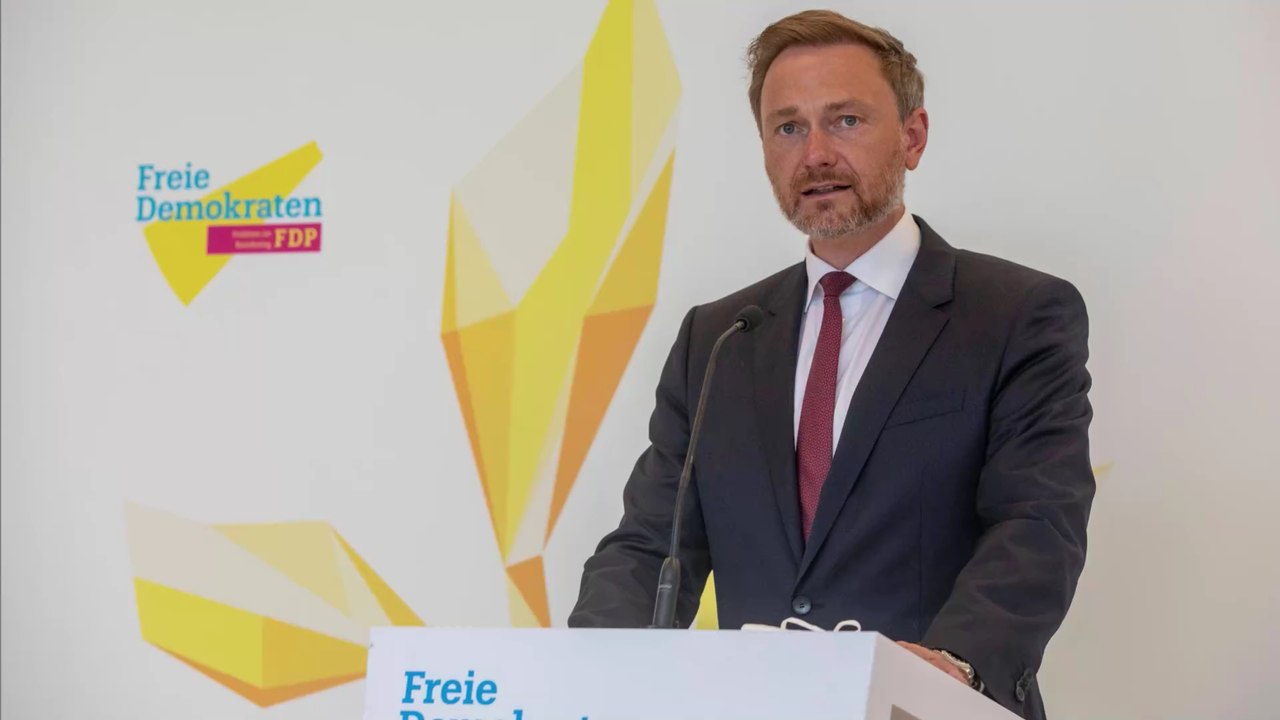 Verliebt, verlobt, verheiratet: Christian Lindner macht seiner Freundin romantischen Heiratsantrag