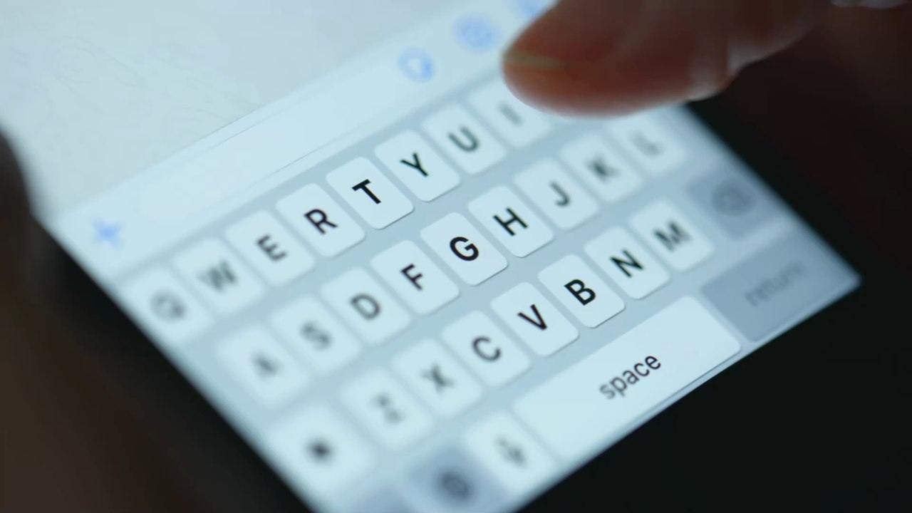 Handy-Halluzination: Das steckt dahinter, wenn du dir Handytöne und Vibrationen einbildest