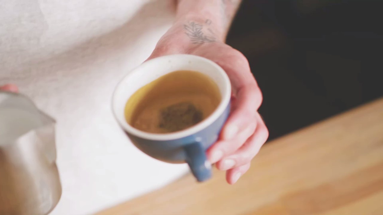 Kaffee: Der Gesundheit zuliebe solltet ihr ihn nicht auf leeren Magen trinken