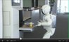 Asimo, le petit robot nippon qui saute à cloche-pied
