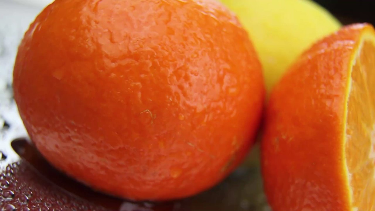 Weiße Fäden an Mandarinen: Mitessen oder wegwerfen?