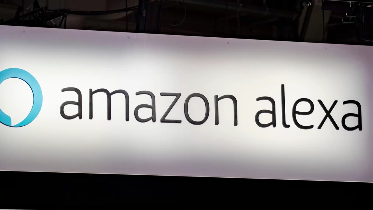Amazon: Alexa ruft Kind auf, in Steckdose zu greifen