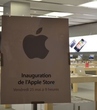Un nouvel Apple Store ouvre ses portes à La Défense