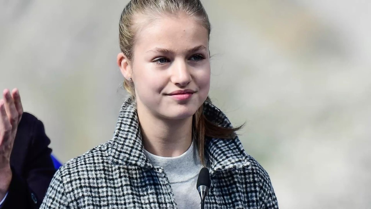 Prinzessin Leonor verliebt? Im Internat soll sie einen festen Freund haben