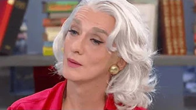 Drusilla Foer pronta per Sanremo 2022 Criticherò Amadeus, lo stuzzicherò C'è grande curiosità int