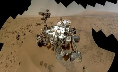 Curiosity : comment le rover fait-il pour se tirer le portrait ?