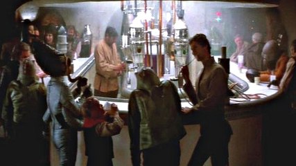 Paypal : une monnaie intergalactique pour les futures transactions dans l'espace