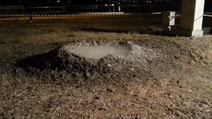 Un 'panache volcanique' est apparu au milieu d'un rond-point près de Rome