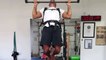 Krafttraining: Er bricht den Weltrekord bei Klimmzügen mit Zusatzgewicht!