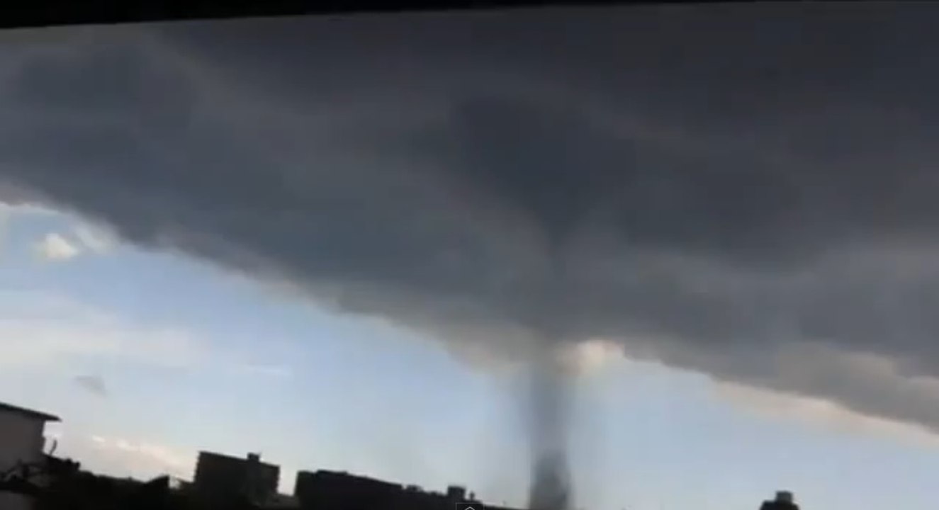 Une impressionnante tornade fait plus de 60 blessés près de Tokyo