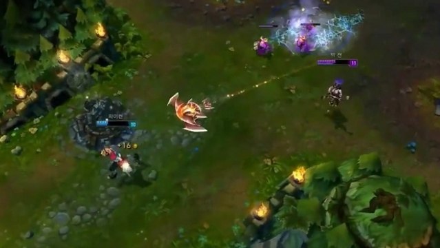 League of Legends: Ezreal entkommt dank seines Teamkollegen dem sicheren Tod!