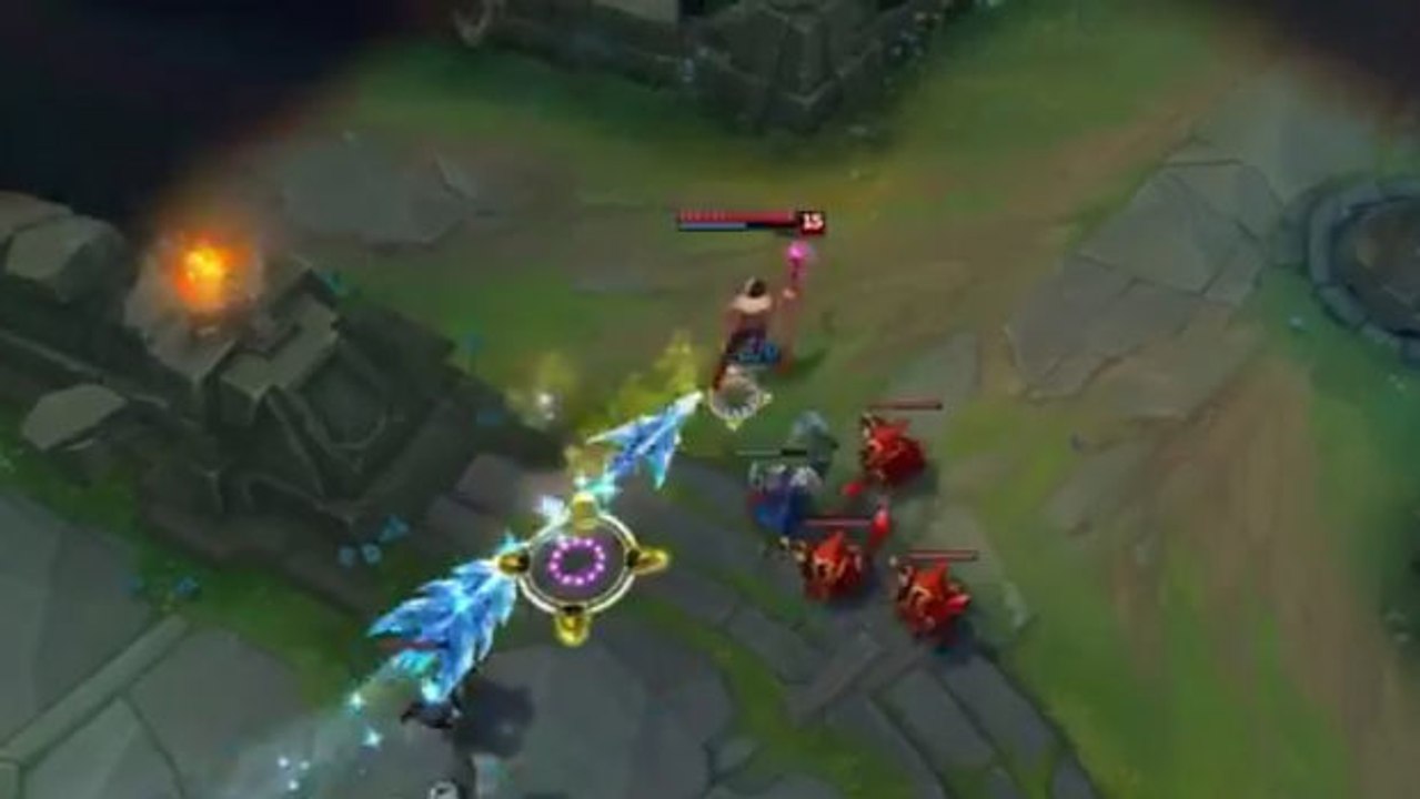 League of Legends: Eine aggressive (oder auch nicht) Invasion endet in einer Troll-Aktion