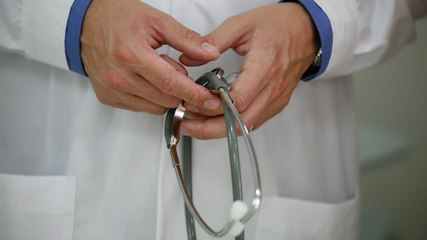 Des stéthoscopes plus sales que les mains des médecins ?