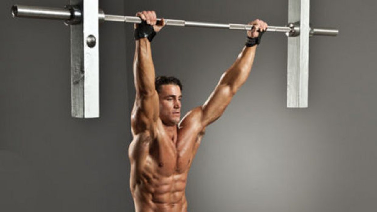 Klimmzüge: 12 perfekte Übungen fürs Training