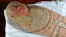 Le mystère d'un étrange sarcophage égyptien percé 40 ans après