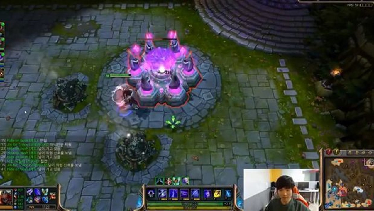 League of Legends: Faker und sein Zed mit einem perfekten Backdoor