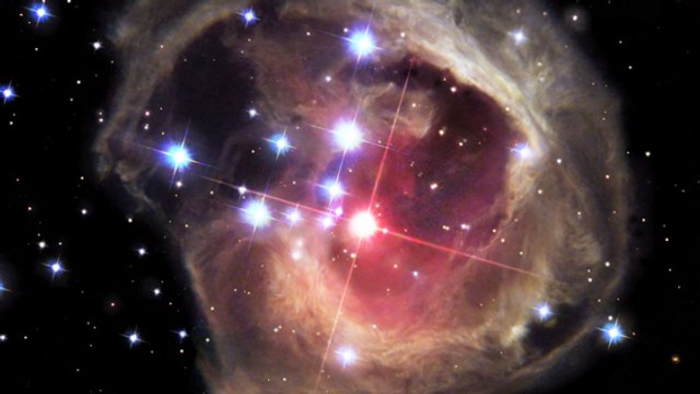 Admirez l'explosion cosmique qui intrigue la NASA