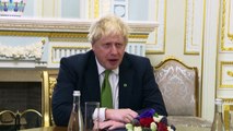 Борис Джонсон грозит Москве санкциями