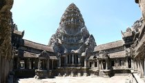 Des peintures invisibles découvertes dans le temple d'Angkor Vat au Cambodge